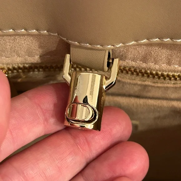 CD Dior Quilted Tote Bag - Picture 3 of 8